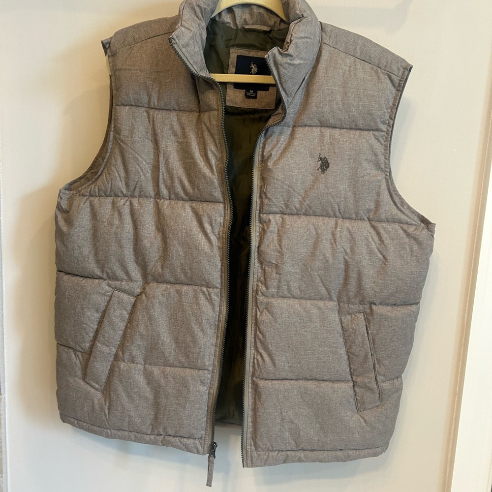 U.S. Polo Assn. Light Gray Puffer Vest